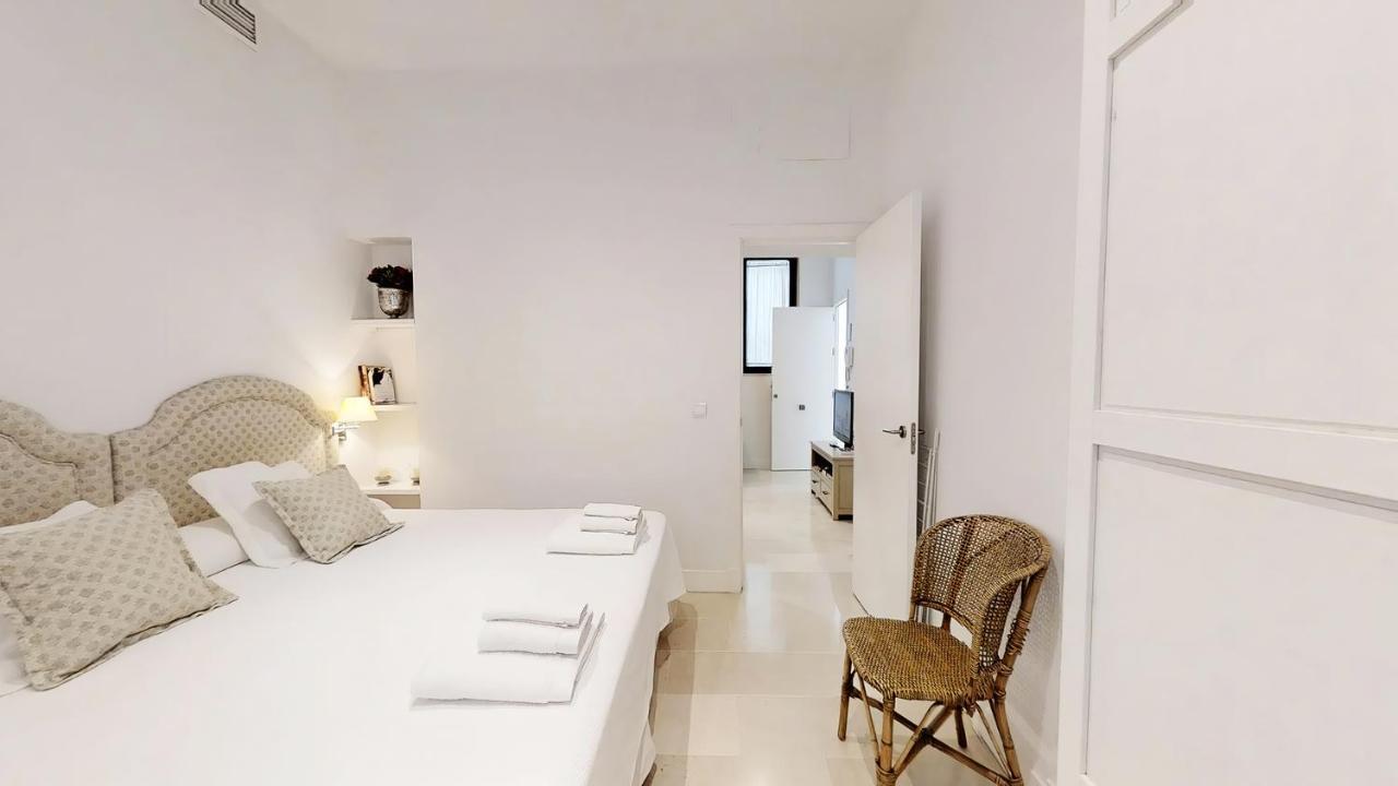 Sevilla Luxury Rentals - Alcazar Extérieur photo