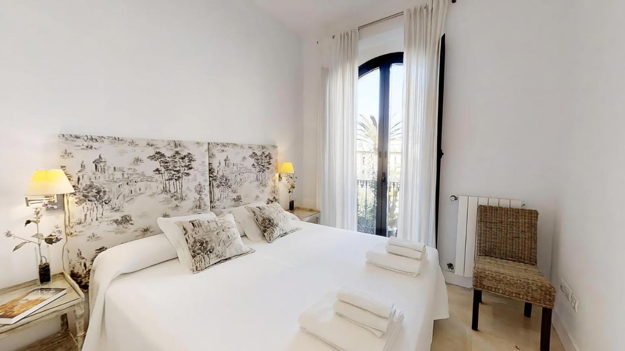 Sevilla Luxury Rentals - Alcazar Extérieur photo