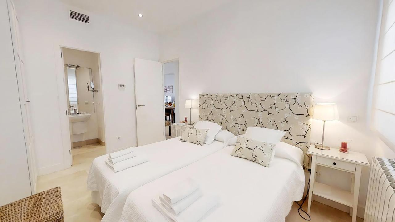 Sevilla Luxury Rentals - Alcazar Extérieur photo