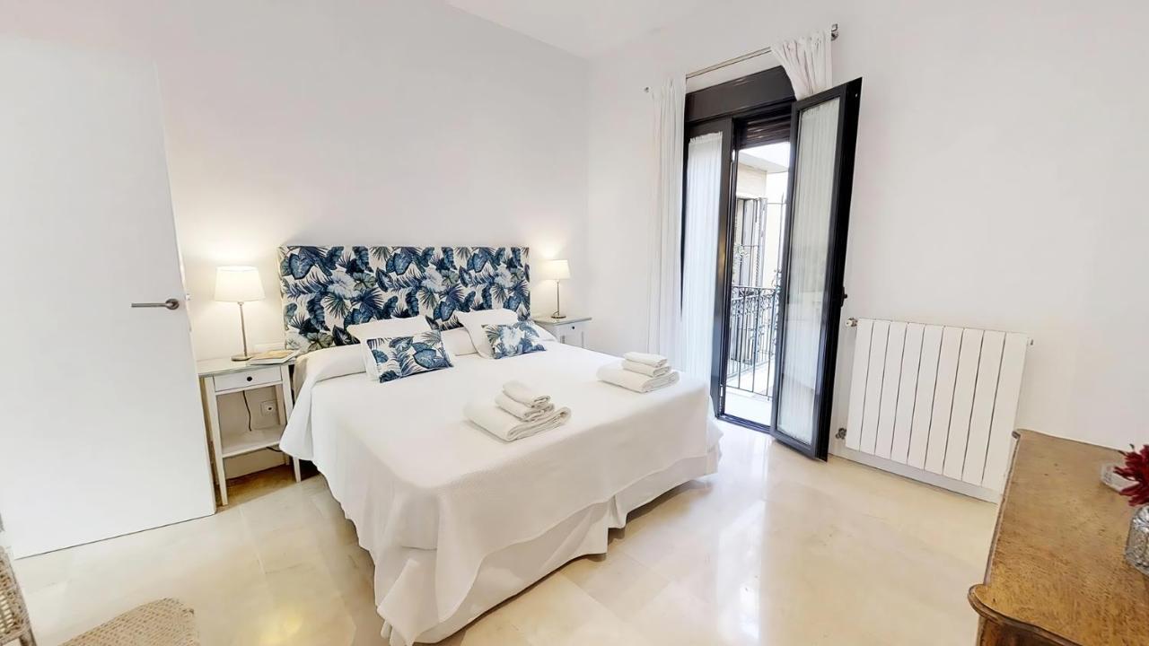 Sevilla Luxury Rentals - Alcazar Extérieur photo